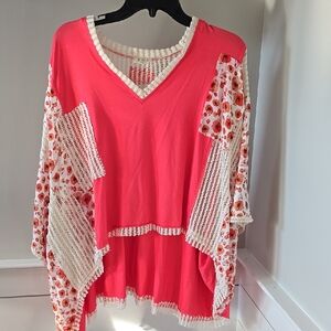 POL Coral and White Crochet Floral Blouse
